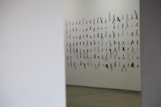 Closer (kolekcja), instalacja